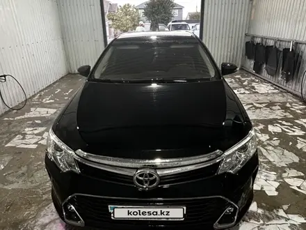 Toyota Camry 2017 года за 11 000 000 тг. в Актау