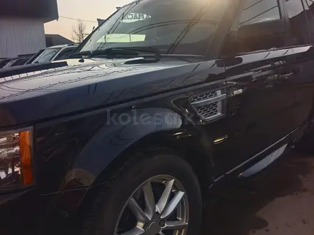 Land Rover Range Rover Sport 2011 года за 12 000 000 тг. в Алматы – фото 2