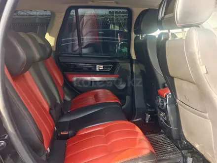 Land Rover Range Rover Sport 2011 года за 12 000 000 тг. в Алматы – фото 11