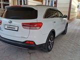 Kia Sorento 2015 года за 9 000 000 тг. в Актау – фото 2