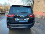 Toyota Land Cruiser 2022 года за 52 500 000 тг. в Жезказган – фото 2