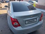 Chevrolet Aveo 2014 года за 2 600 000 тг. в Павлодар – фото 2