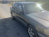 Mercedes-Benz E 230 1991 годаfor1 350 000 тг. в Тараз – фото 2