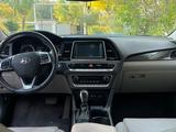 Hyundai Sonata 2018 годаүшін7 000 000 тг. в Караганда – фото 3