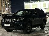 Toyota Land Cruiser Prado 2017 года за 21 500 000 тг. в Актобе – фото 2