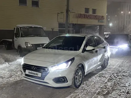 Hyundai Accent 2018 года за 7 400 000 тг. в Астана – фото 6