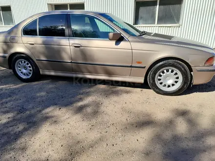 BMW 528 1996 года за 4 000 000 тг. в Актобе – фото 4