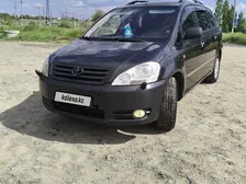 Toyota Avensis Verso