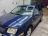 Volkswagen Jetta 2004 года за 1 800 000 тг. в Астана – фото 2