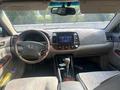 Toyota Camry 2002 годаүшін3 900 000 тг. в Уральск – фото 9