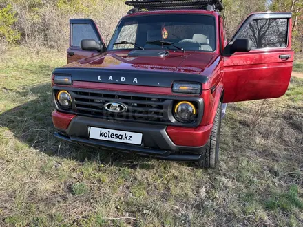 ВАЗ (Lada) Lada 2121 2017 годаүшін4 400 000 тг. в Караганда – фото 17