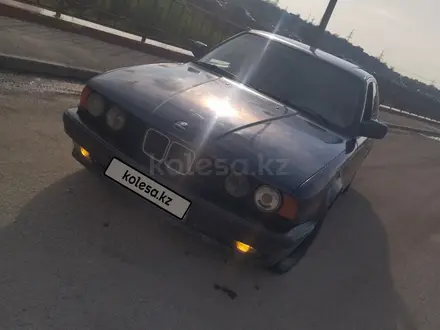 BMW 520 1991 года за 1 200 000 тг. в Шымкент – фото 15