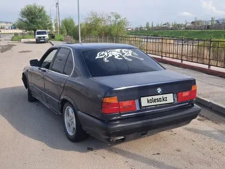 BMW 520 1991 года за 1 200 000 тг. в Шымкент – фото 3