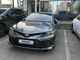 Toyota Camry 2023 года за 17 000 000 тг. в Астана – фото 2