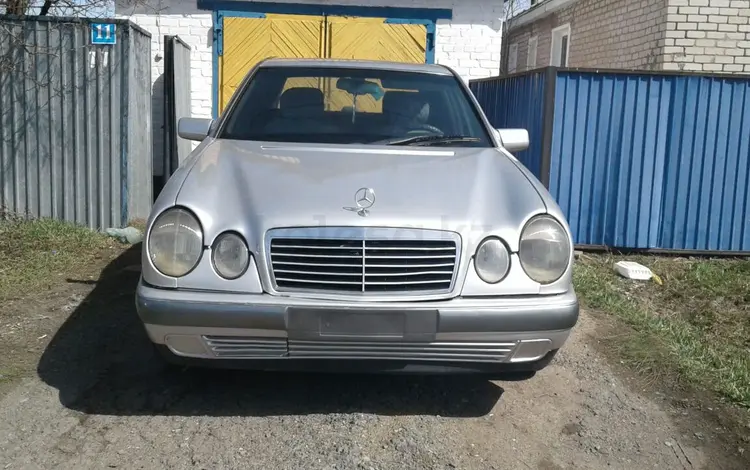 Mercedes-Benz E 200 1998 годаүшін2 750 000 тг. в Петропавловск
