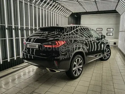 Lexus RX 350 2019 года за 20 000 000 тг. в Актобе – фото 3