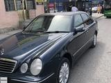 Mercedes-Benz E 200 2001 года за 2 500 000 тг. в Шымкент – фото 2