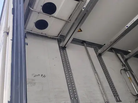 Schmitz Cargobull 2013 года за 14 900 000 тг. в Алматы – фото 3