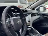 Toyota Camry 2018 года за 14 900 000 тг. в Актау – фото 5