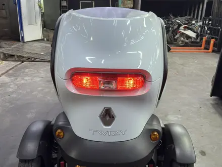 Renault Twizy 2021 года за 4 000 000 тг. в Алматы – фото 4