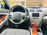 Toyota Camry 2010 годаүшін8 000 000 тг. в Алматы – фото 2