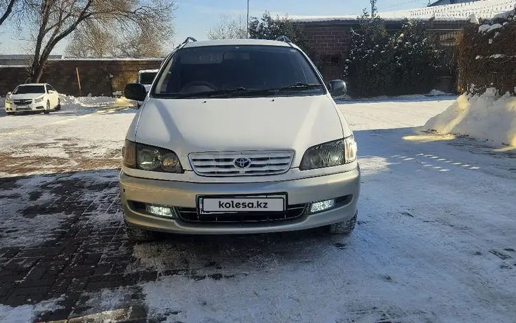 Toyota Ipsum 1997 годаүшін3 700 000 тг. в Алматы