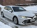 Toyota Camry 2019 годаfor13 800 000 тг. в Алматы – фото 34