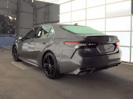 Toyota Camry Elegance eCVT 2023 года за 10 000 000 тг. в Алматы – фото 3