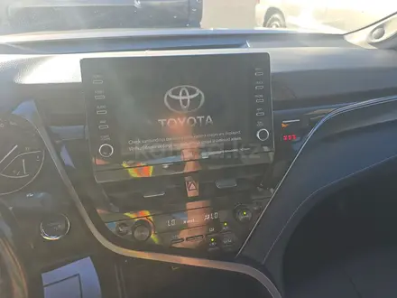 Toyota Camry Elegance eCVT 2023 года за 10 000 000 тг. в Алматы – фото 5