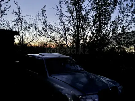 Mercedes-Benz E 220 1991 года за 750 000 тг. в Талдыкорган – фото 2