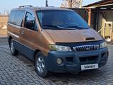 Hyundai Starex 2002 года за 3 100 000 тг. в Алматы – фото 2