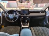 Toyota RAV4 2019 года за 14 000 000 тг. в Жанаозен