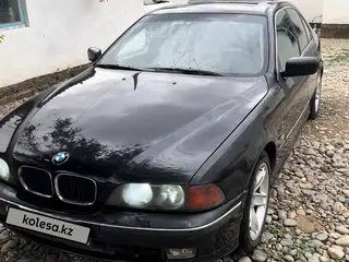 BMW 528