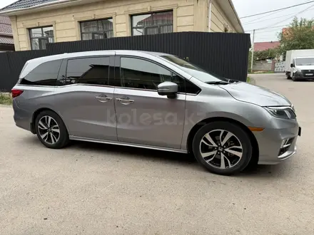Honda Odyssey 2018 года за 13 500 000 тг. в Алматы – фото 3