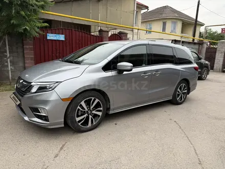 Honda Odyssey 2018 года за 13 500 000 тг. в Алматы – фото 2