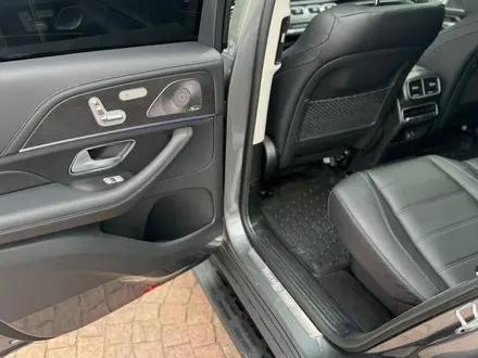 Mercedes-Benz GLS 450 2021 года за 58 700 000 тг. в Алматы – фото 39