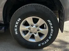 Toyota Fortuner, 2005