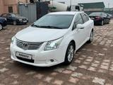 Toyota Avensis 2010 года за 6 700 000 тг. в Алматы – фото 2