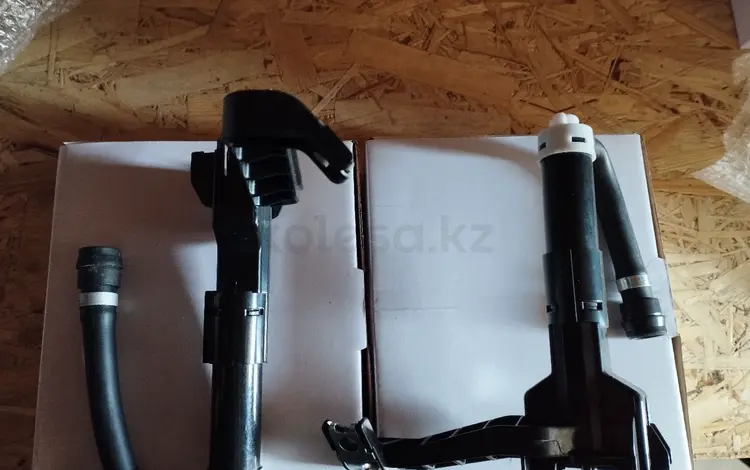 Форсунки омывателя фар Лексус Ес 240 за 8 000 тг. в Алматы