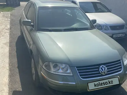 Volkswagen Passat 2003 года за 1 700 000 тг. в Алматы – фото 4