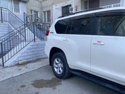 Toyota Land Cruiser Prado 2012 года за 16 800 000 тг. в Атырау – фото 2