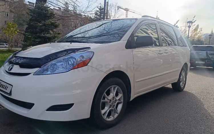 Toyota Sienna 2006 года за 9 000 000 тг. в Алматы