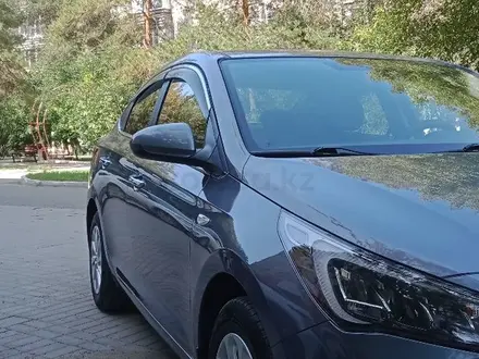 Hyundai Accent 2020 года за 7 857 873 тг. в Актобе – фото 4