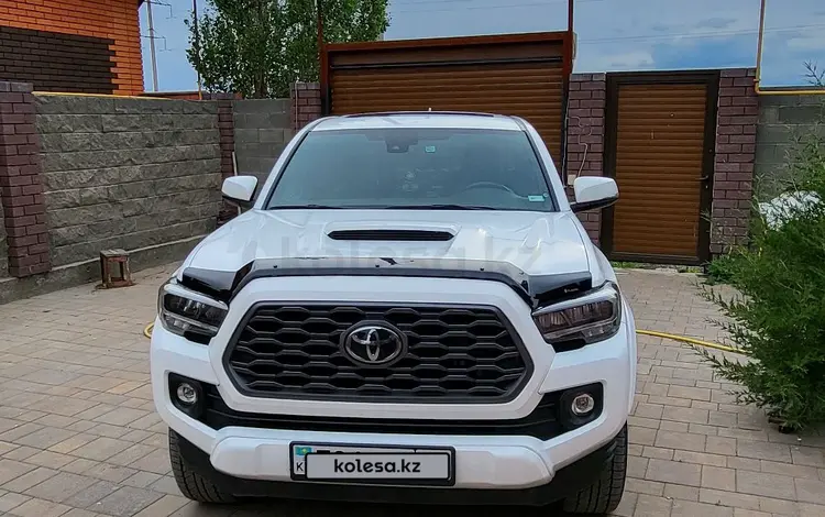 Toyota Tacoma 2022 года за 26 800 000 тг. в Актобе