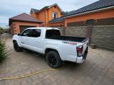 Toyota Tacoma 2022 года за 27 500 000 тг. в Актобе – фото 3