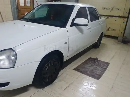 ВАЗ (Lada) Priora 2170 2013 года за 1 800 000 тг. в Усть-Каменогорск – фото 2