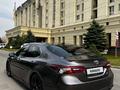 Toyota Camry 2021 года за 16 900 000 тг. в Алматы – фото 7