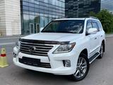 Lexus LX 570 2013 годаүшін30 000 000 тг. в Алматы