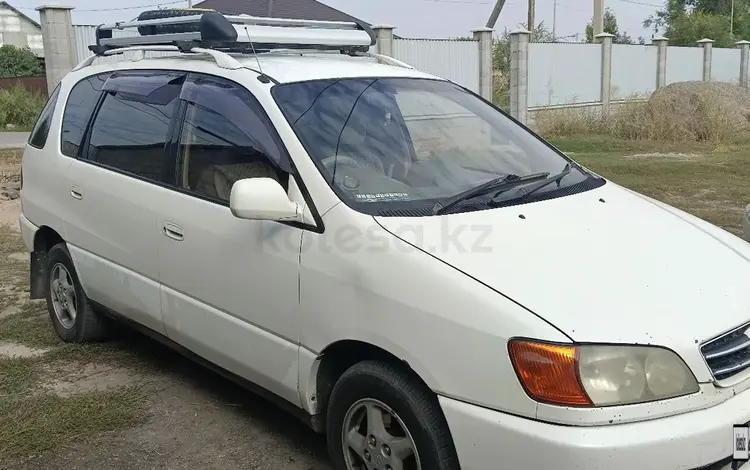 Toyota Ipsum 2001 годаүшін4 300 000 тг. в Алматы