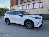 Toyota Highlander 2023 годаүшін19 850 000 тг. в Семей – фото 4